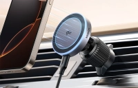 UGREEN W708 15W magnetic wireless car charger