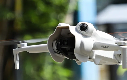 Кришка для об'єктива Sunnylife Anti-Glare Gimbal для DJI Mini 4 Pro (сіра)